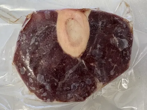 Shank (Osso Buco), vacuum-sealed pack.
